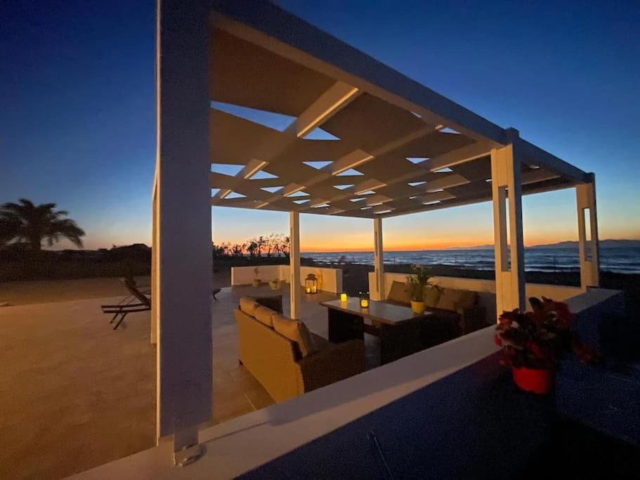 Lambou Beach Sunset Soroni Esterno foto