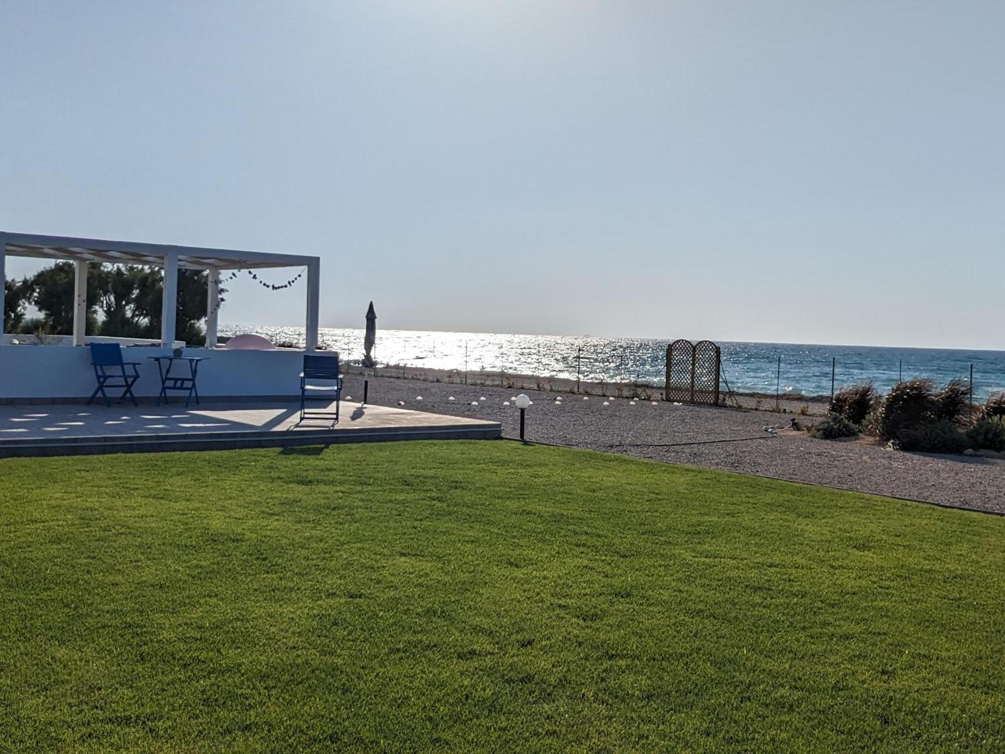 Lambou Beach Sunset Soroni Esterno foto